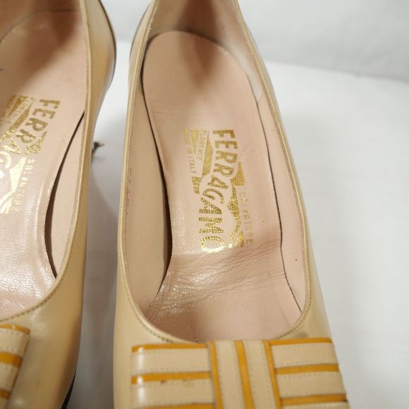 Vintage Salvatore Ferragamo Yellow Two-Tone Leather Bow Made in Italy Size 7B - Picture 7 of 11